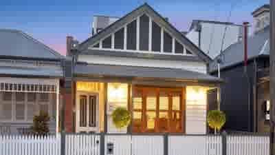 Winning Richmond cottage in The Block 2011 grossing 9.2% rental yield, sort of