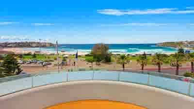 Little Joe owners Gail Elliott and Joe Coffey sell Bondi Beach luxury apartment: Title Tattle