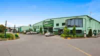 Metal recycling facilities for sale by WMR receivers
