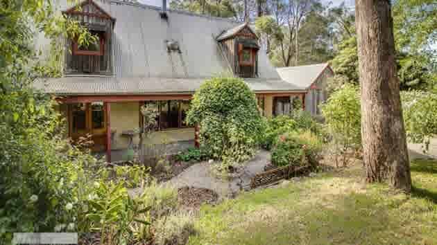 Which of these yellow homes would you snap up?