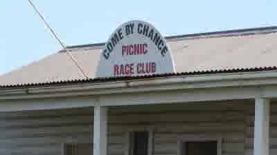 Come-by-Chance NSW farm with racecourse attracts four auction punters, and the neighbours emerge the winners