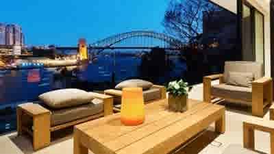 Departing Stockland managing director Matthew Quinn lists in McMahons Point with $10 million-plus hopes