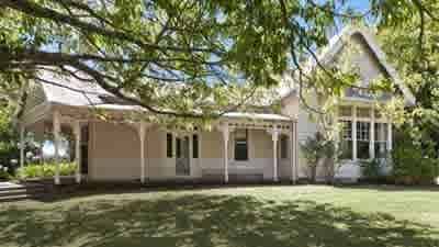 Late yachting champ's Mornington rural retreat set for auction