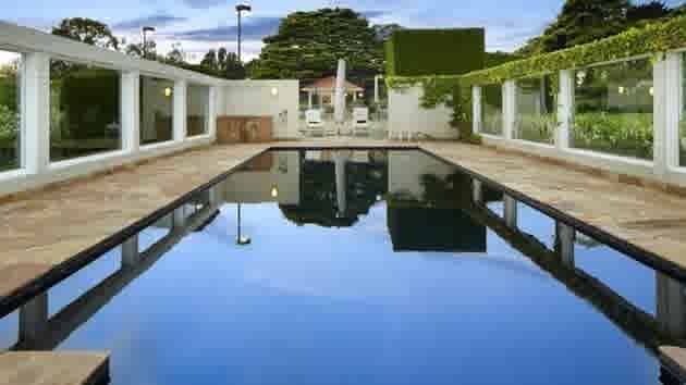 Hendra, the former Coles retailing family Mt Eliza trophy home listing