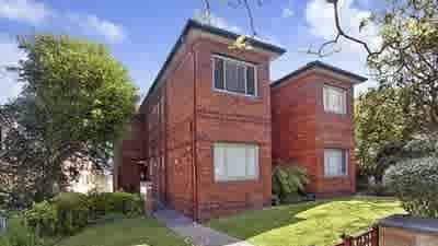 Auction tipping: No parking in the bluest of blue-chip Kirribilli locations