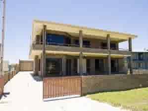 A sale and a withdrawal make room for two new properties on SQM's most discounted list
