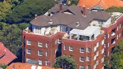 Interior designer Leslie Walford penthouse contents gross about $540,000 