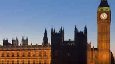 London's prime housing markets bouyed by £23 billion of executive bonuses over the past decade
