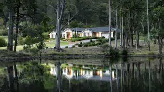 Mark and Kim Waugh upgrading NSW Central Coast acreages