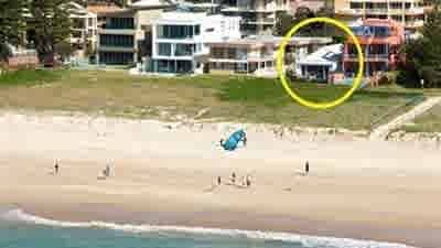 Property developer Jack Ray and Natalie Gruzlewski looking elsewhere on Mermaid Beach despite copping loss