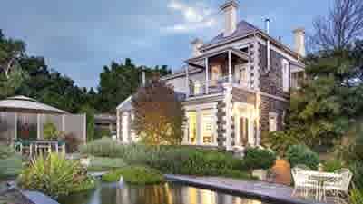 Bluestone elegance in Myrtle Bank