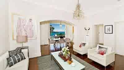 No bid for Jodhi Meares' Point Piper pad