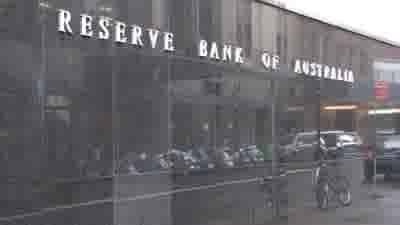 Economists divided on six-month rates forecast