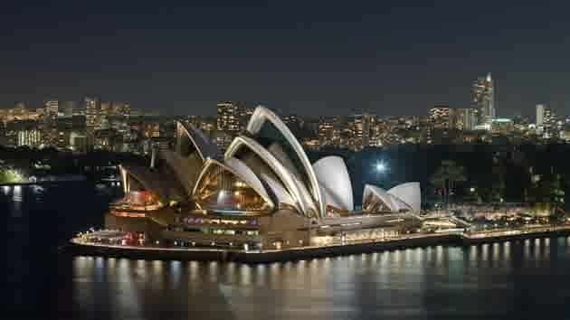 Sydney Opera House car park up for sale with $80 million expectations