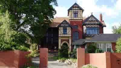 Imposing Queen Anne-style Hawthorn East charmer Talana listed with $11 million-plus hopes