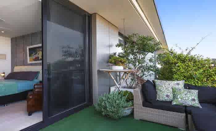 Rabbitohs boss Shane Richardson lists Little Bay penthouse