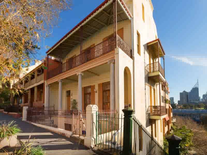 Potts Point terrace sold at $5.55 million