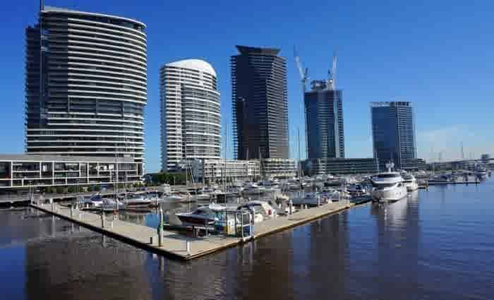 Currently 12,600 apartments under construction in Melbourne, but vacancies reduce: Knight Frank