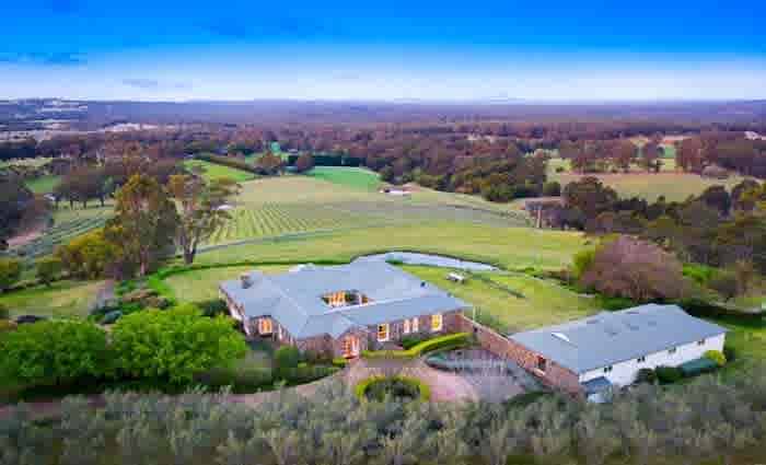 Southern Highlands estate set amongst vineyards and olive groves listed 