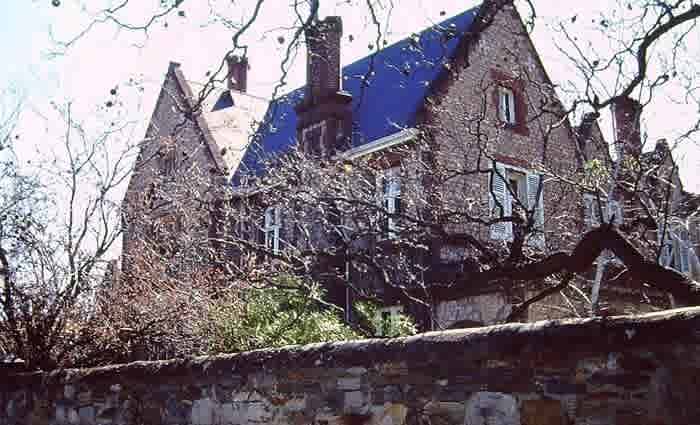 Adelaide's Bishop's Court under sale consideration