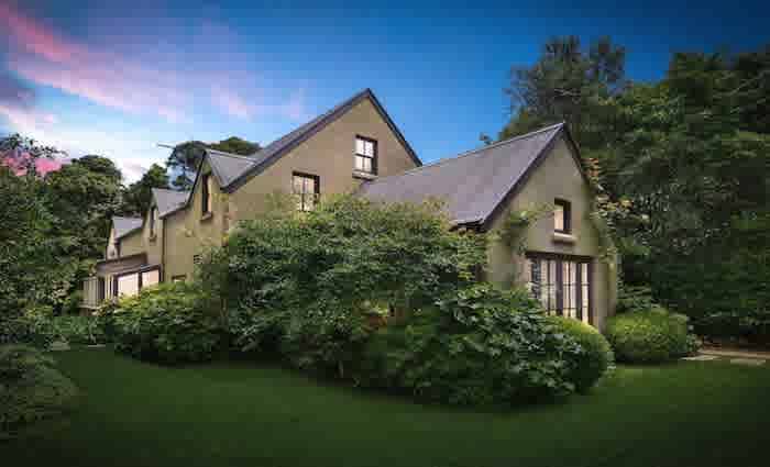 Crown boss John Alexander sells Robertson retreat, Possumwood