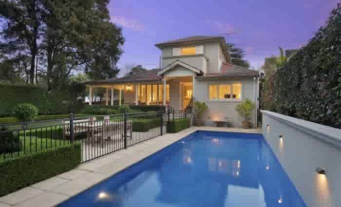 $2.62 million Pymble sale at $120,000 over reserve