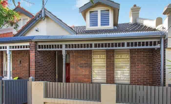 Jockey Hugh Bowman's Queens Park home passed in