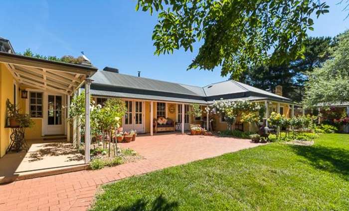 Historic homestead Mingarry listed in Bungendore