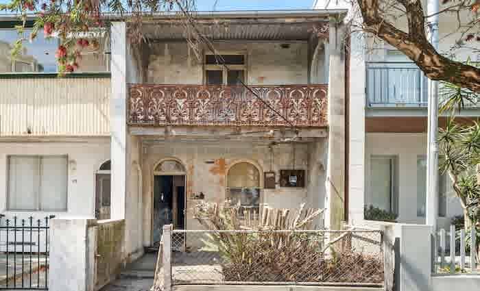 Dilapidated St Peters terrace sells for almost $1 million
