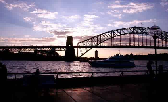 Sydney house values to increase by 0.6 percent, units to fall by 0.6 percent in 2016: NAB