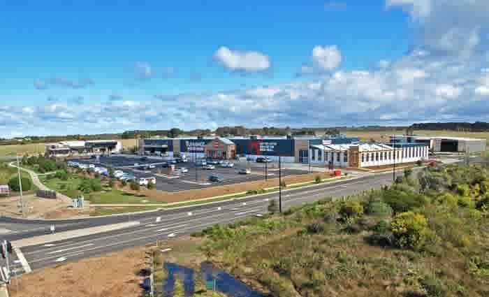 Torquay retail super site expected to fetch $8 million plus