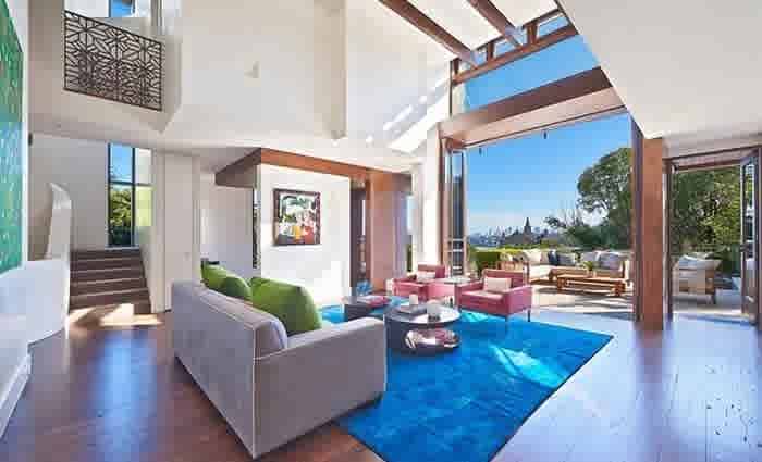 Cable guy John Porter seeks less for Vaucluse trophy home
