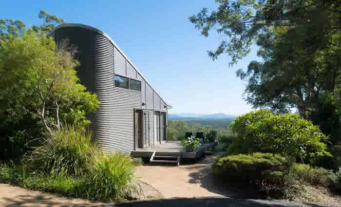 Chef Stefano Manfredi lists Luigi Rosselli-designed Way Way beach house