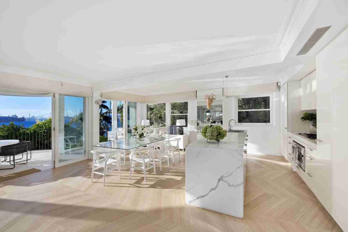 Macquarie Group executive David Roseman lists Point Piper penthouse
