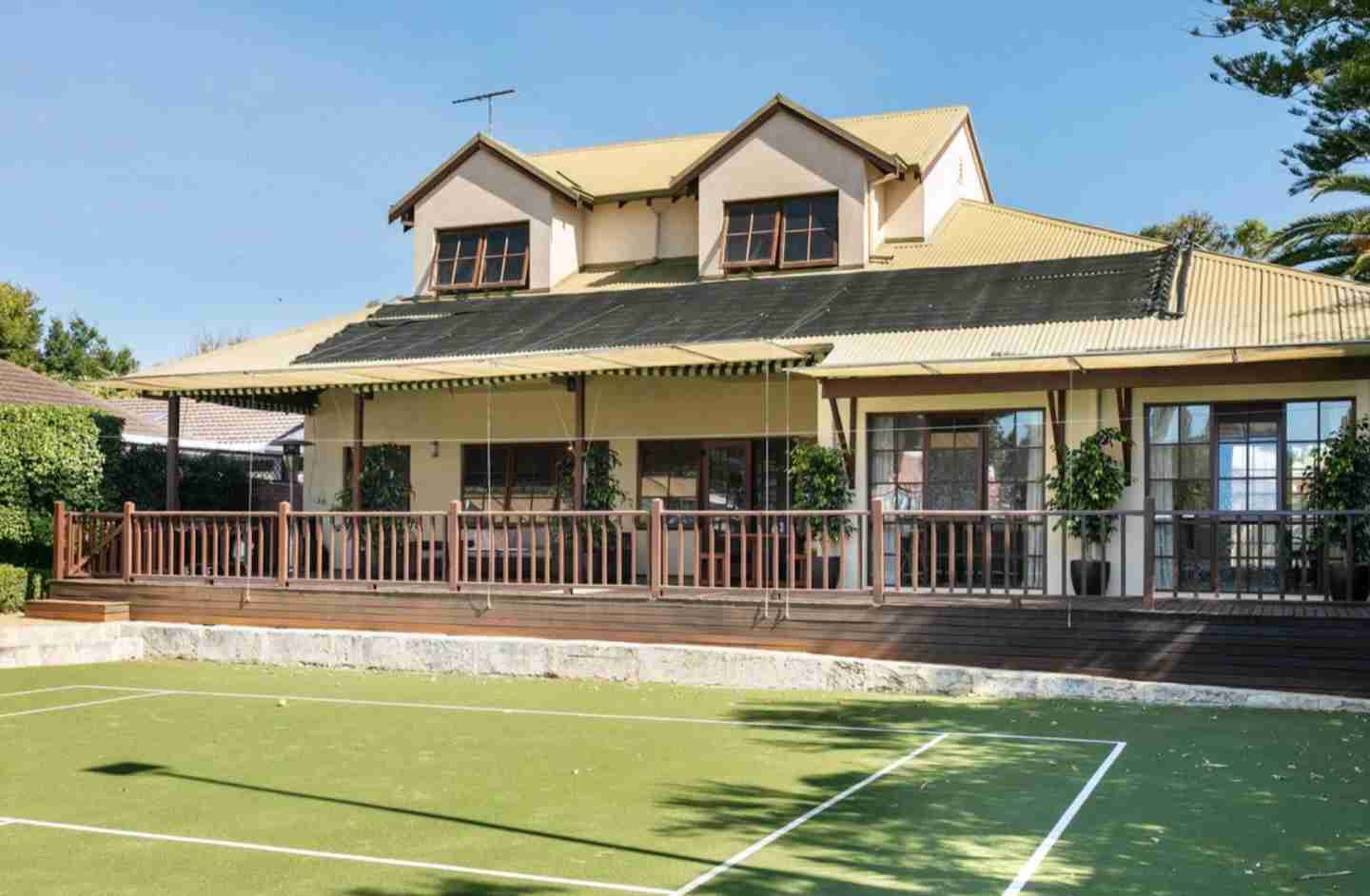 Cricketer Ashton Agar trades up in Perth