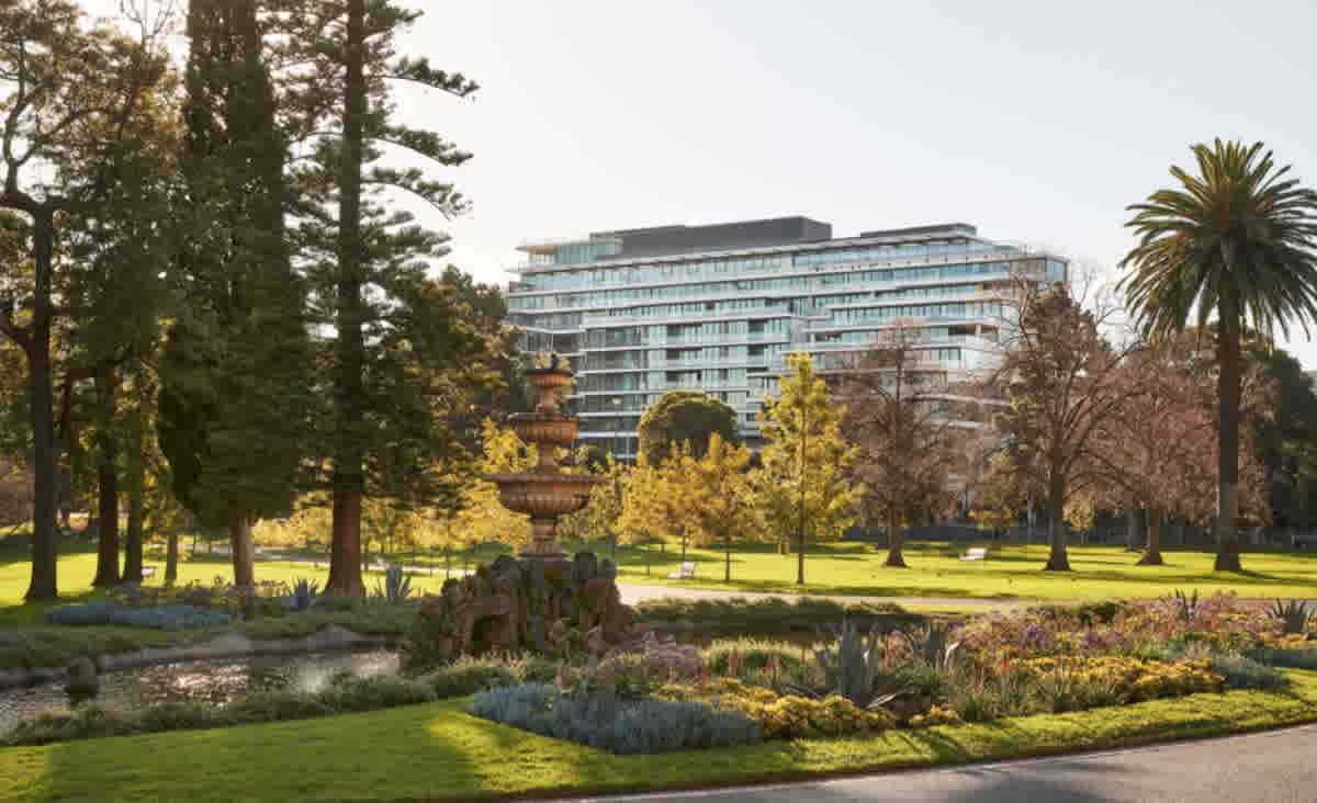 $2.3 million Mirvac-built Eastbourne resale tops Melbourne's weekly apartment sales list