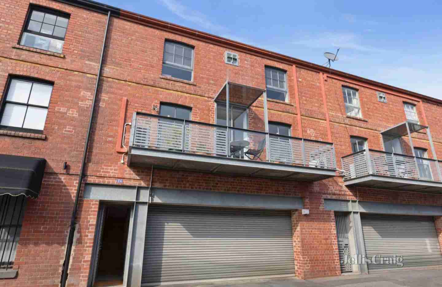 Industrial Richmond townhouse tops Melbourne's weekend auction results