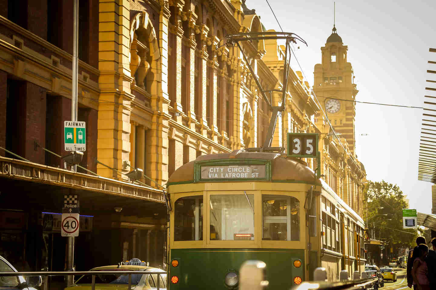 The top neighbourhoods for apartments in Melbourne