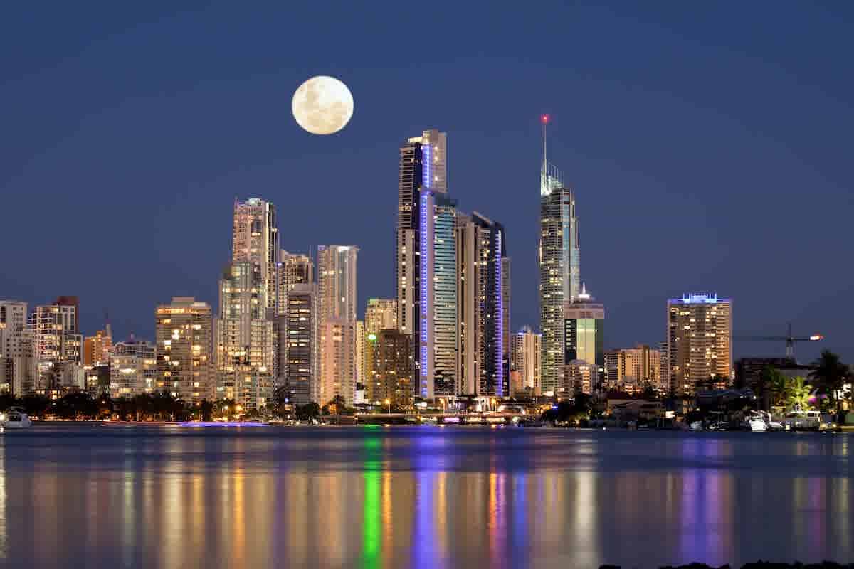 Beachfront Northcliffe, Surfers Paradise luxury apartment sale yields $300,000 price gain