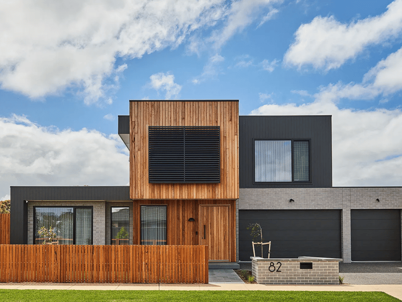 Building a Custom Home with Hamlan