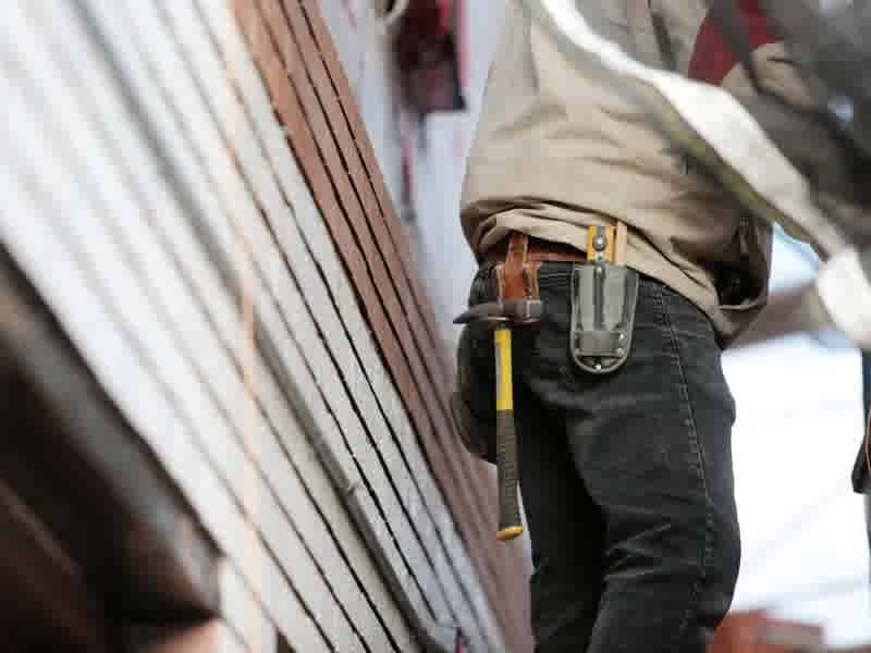 How to check a builder's financial health before you sign a contract
