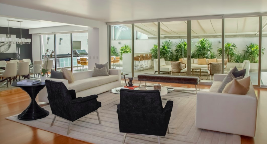 Smart Glass: A Highly Innovative Approach to a Modern Home