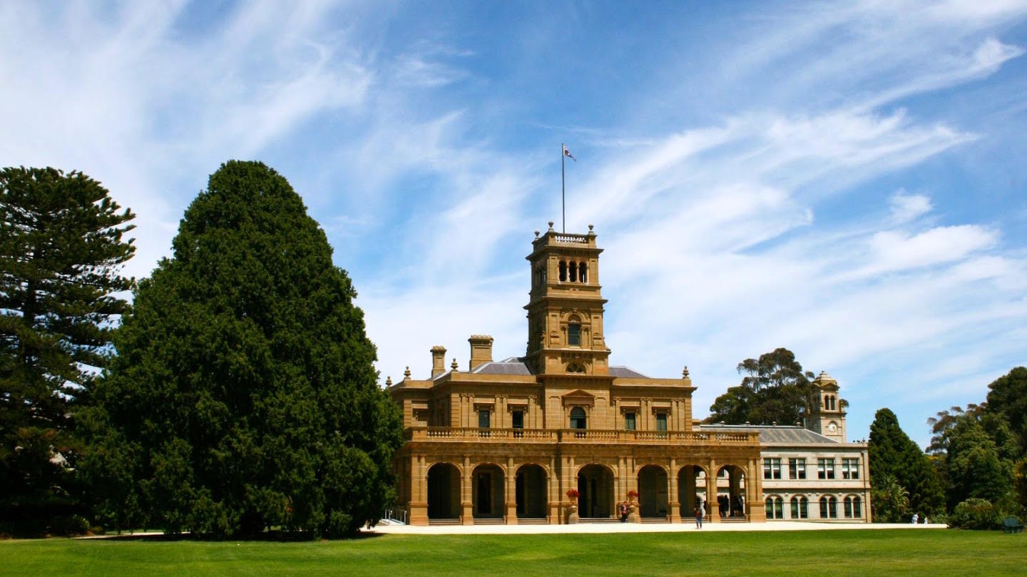 Suburb Property Profile: Werribee, VIC 3030