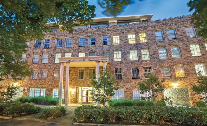 Old-style two bedroom Sheridan Close, Melbourne apartment sold
