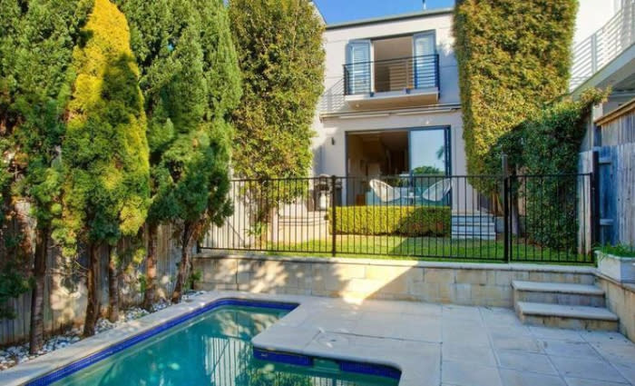 Entrepreneur Justus Hammer and Aley Greenblo buy in North Bondi