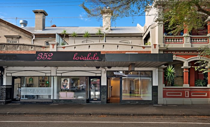 Entry-level retail investment properties in Port Melbourne up for auction