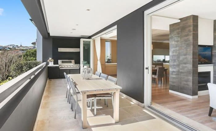 Sydney PR dynamo Roxy Jacenko buys Vaucluse home