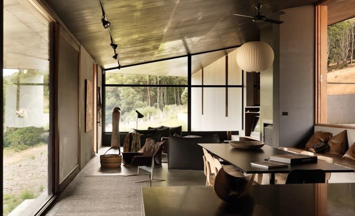 Kerstin Thompson Architects win with House at Hanging Rock