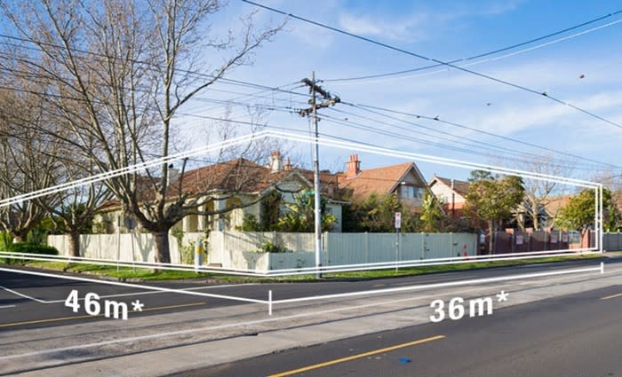 Glen Iris owners band together for $6.637 million Melbourne sale