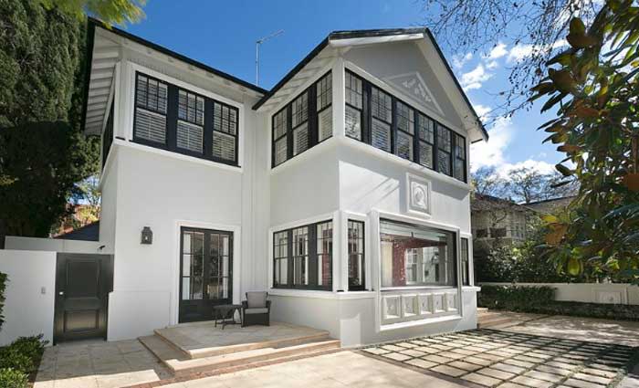 Sydney jockey Glyn Schofield buys Tamarama investment
